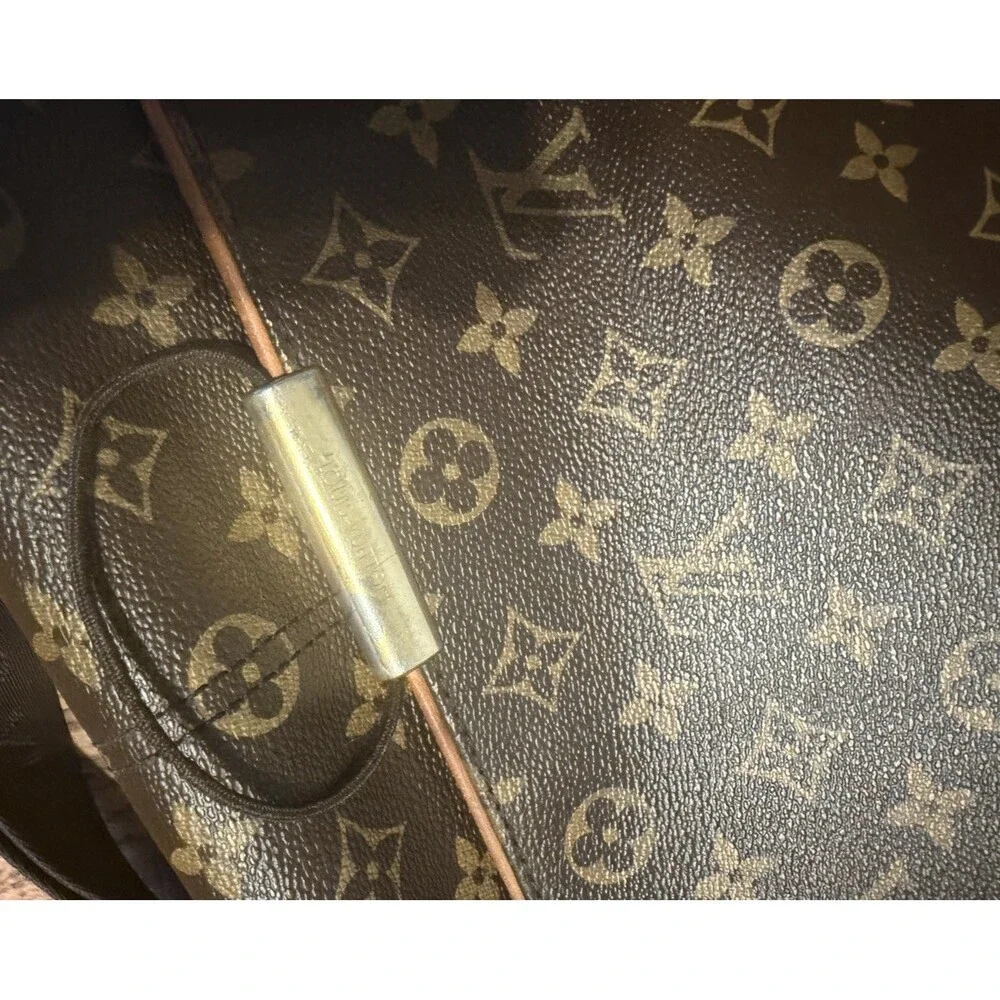 VINTAGE Louis Vuitton Monogram Abesses Shoulder Bag 14x11x3